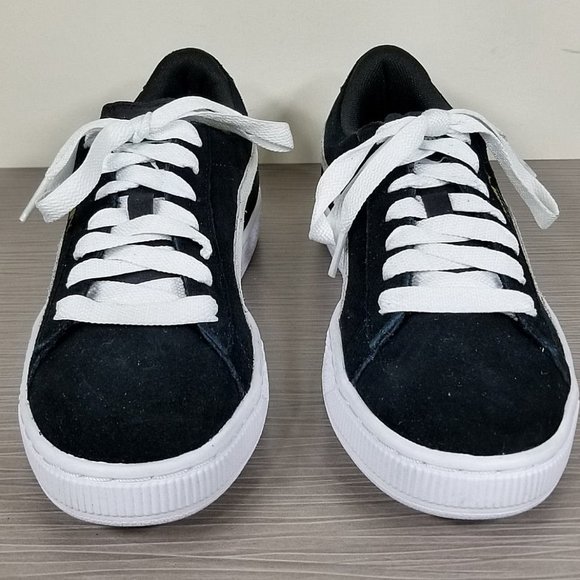 Puma Suede PS Classic Kids Sneaker, Black Suede, Big Kid Size 6 / 38 - Picture 2 of 9